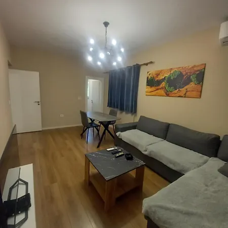 Luxury House 아파트